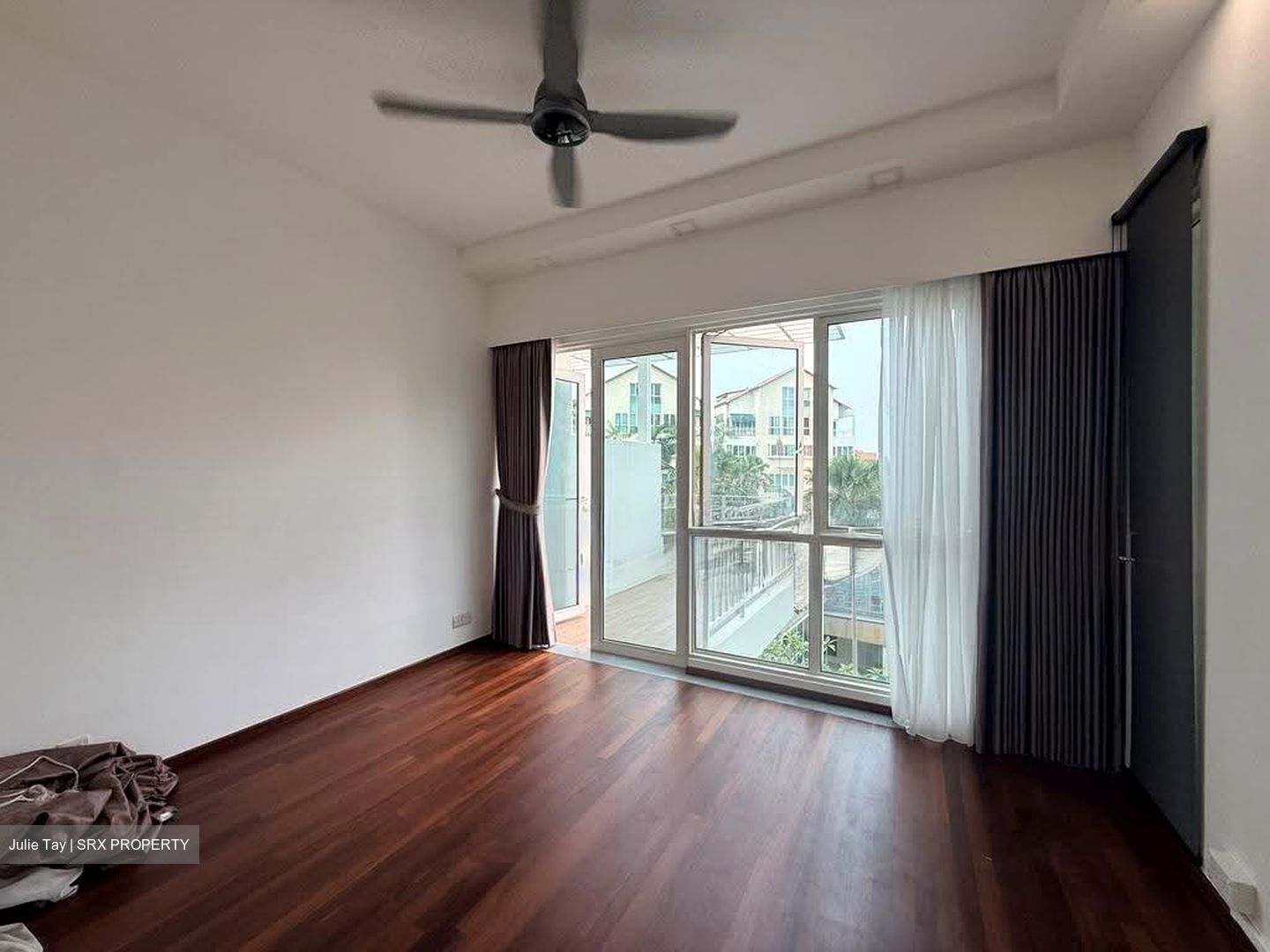 Country Park Condominium (D16), Condominium #619697381